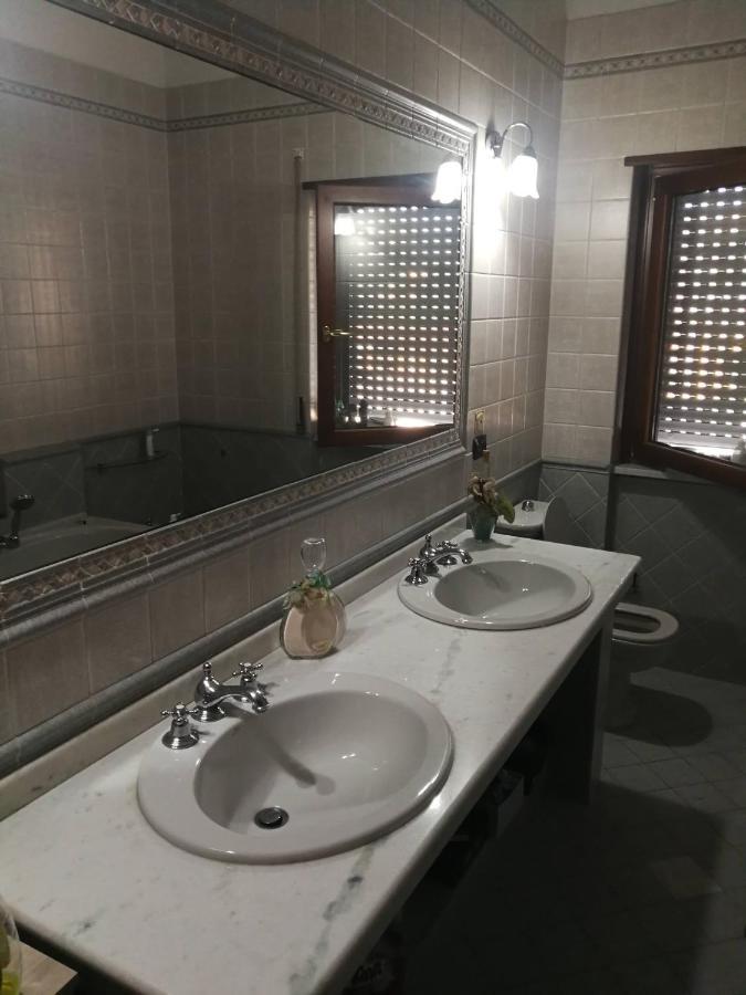La Casa Di Piero Lejlighed Cosenza Eksteriør billede